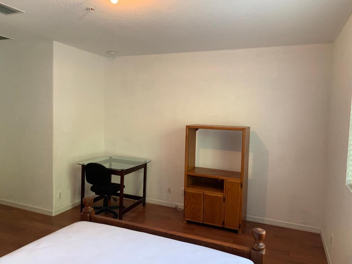 Bedroom Suite In Lauderdale Lakes Townhome Fort Lauderdale Exteriör bild