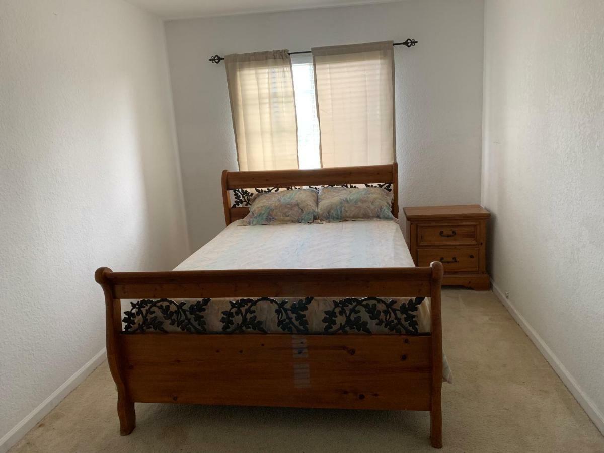 Bedroom Suite In Lauderdale Lakes Townhome Fort Lauderdale Exteriör bild