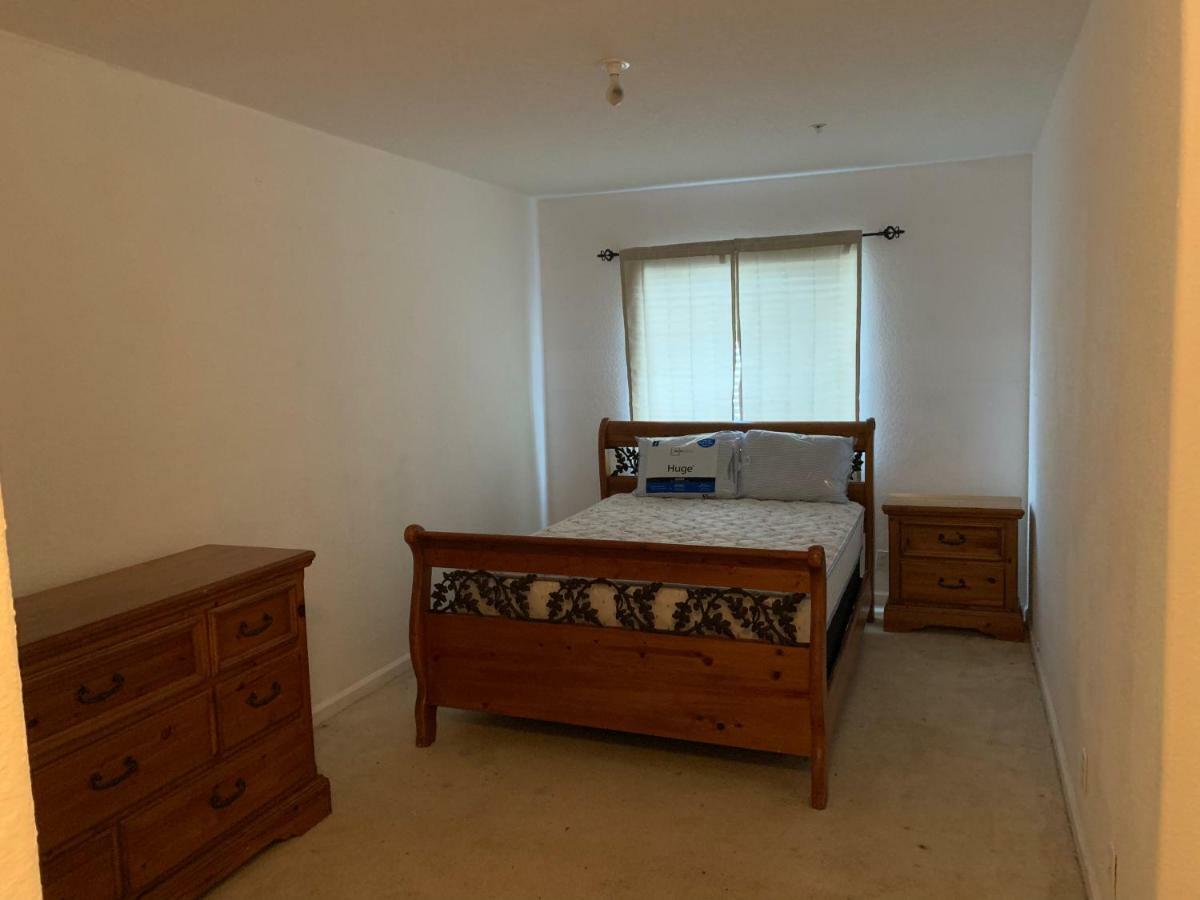 Bedroom Suite In Lauderdale Lakes Townhome Fort Lauderdale Exteriör bild